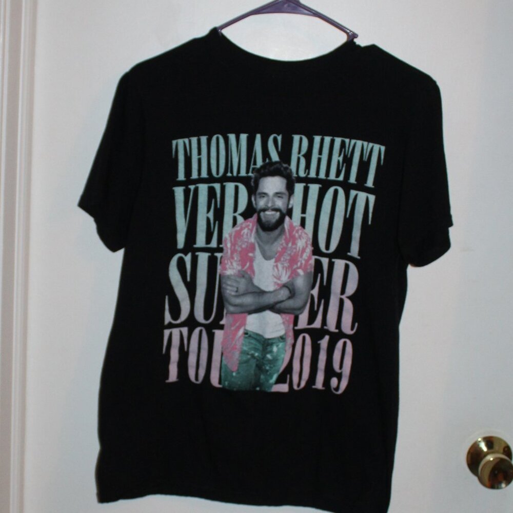 Thomas Rhett Very Hot Summer Tour 2019 Concert T-Shirt